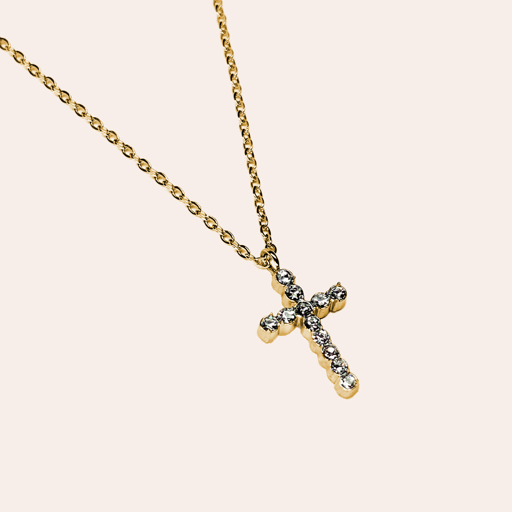 Fine Diamond Cross Halskette 14K vergoldet