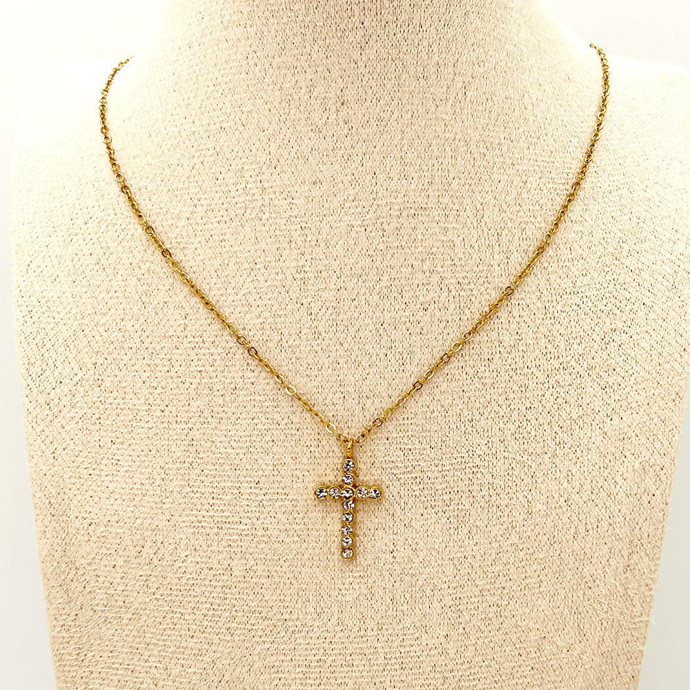 Fine Diamond Cross Halskette 14K vergoldet