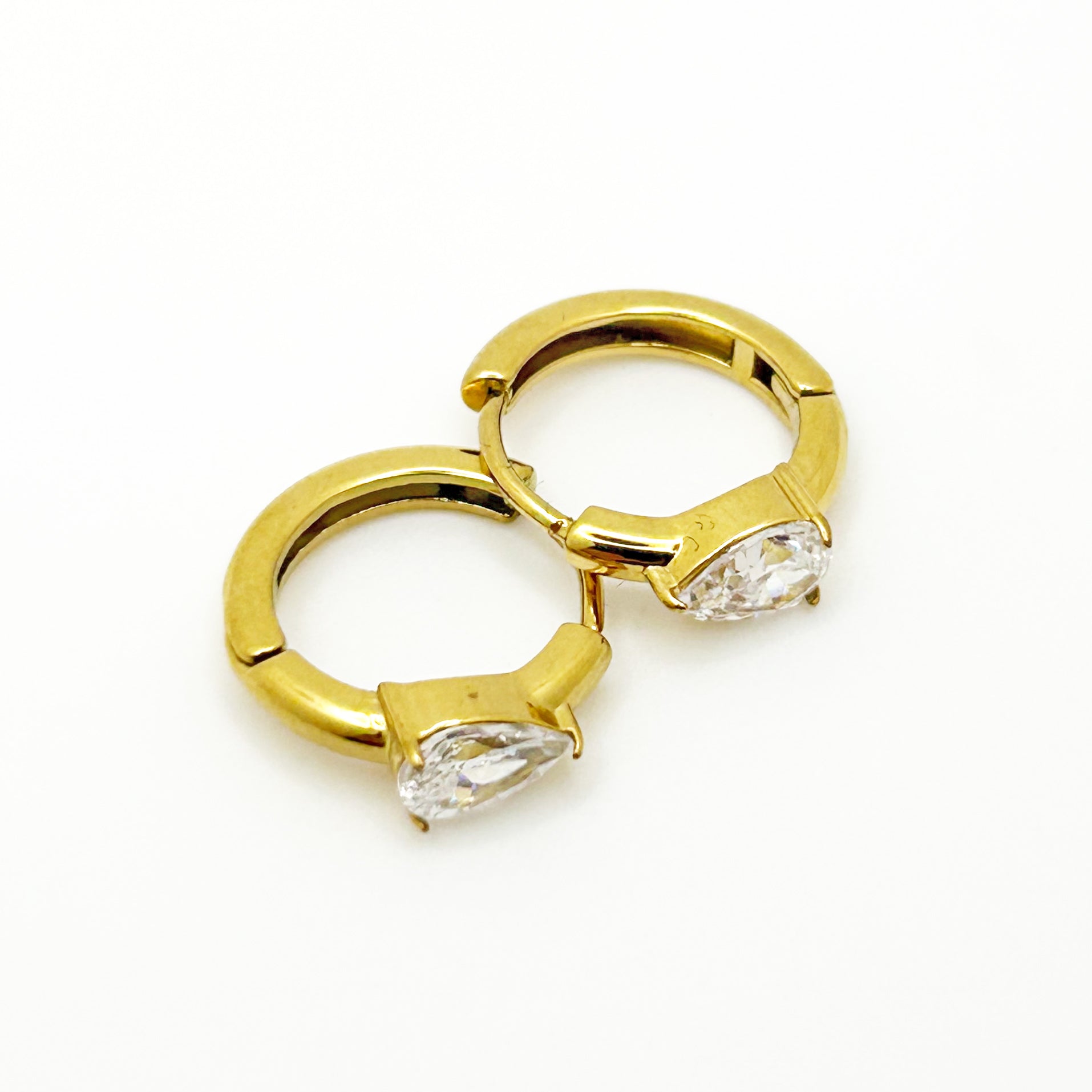 14mm Diamond Drop Ohrringe 14K vergoldet