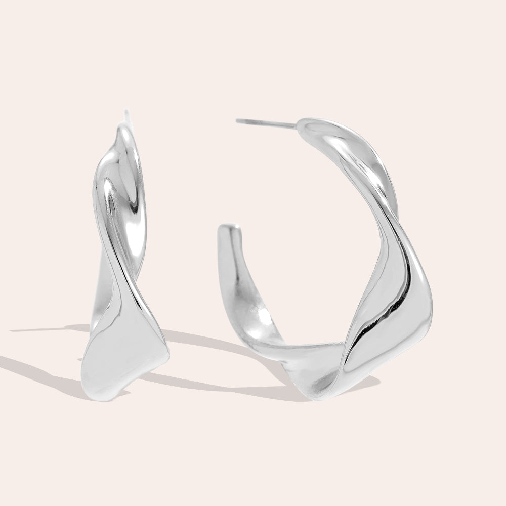 30mm Twist Half Hoop Ohrringe 14K vergoldet